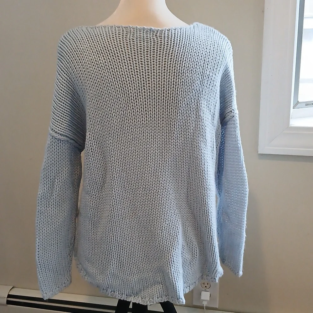 Lovers + Friends Blue chunky crop sweater size‎ Small